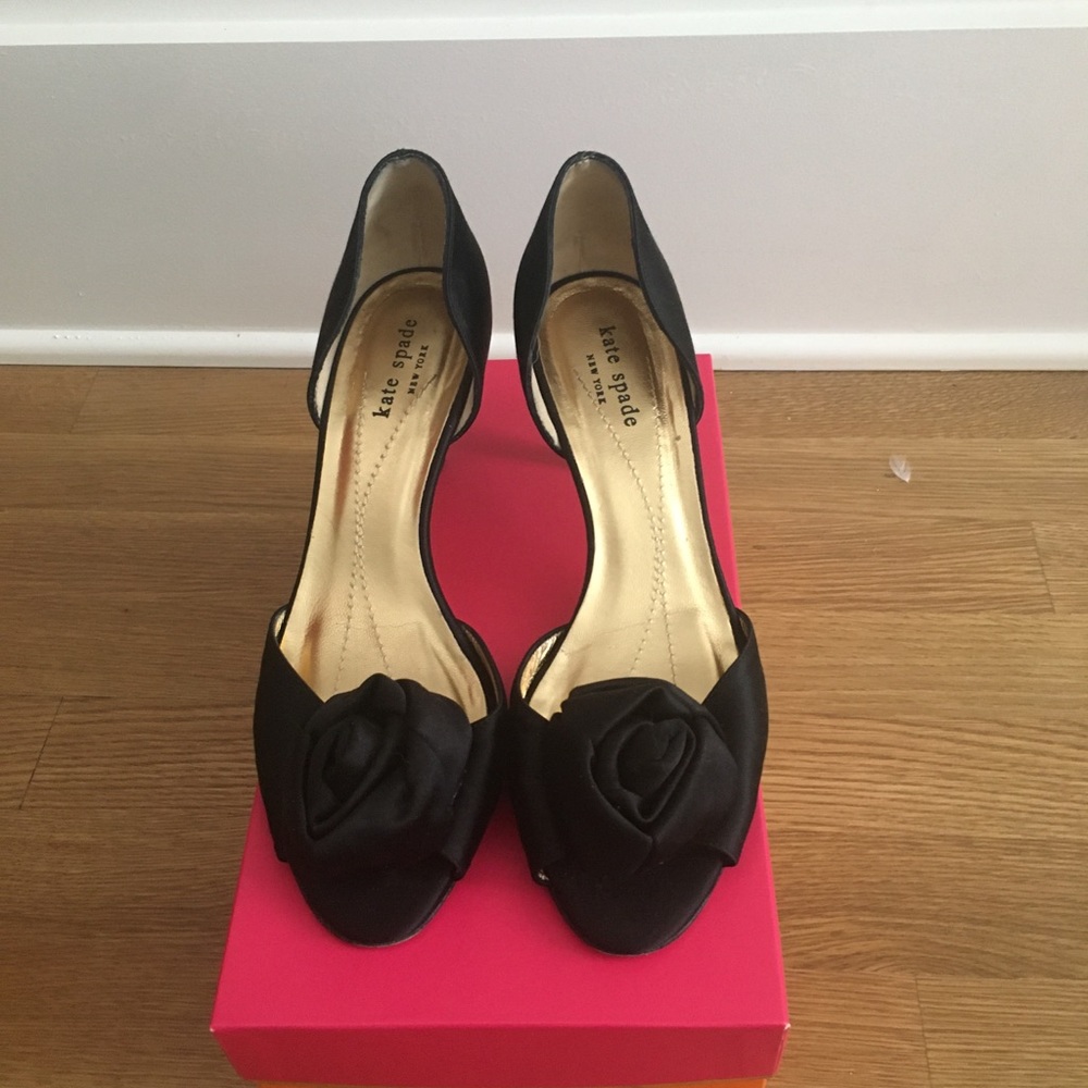 Kate Spade Elate Satin Peep toe pumps size 8.5